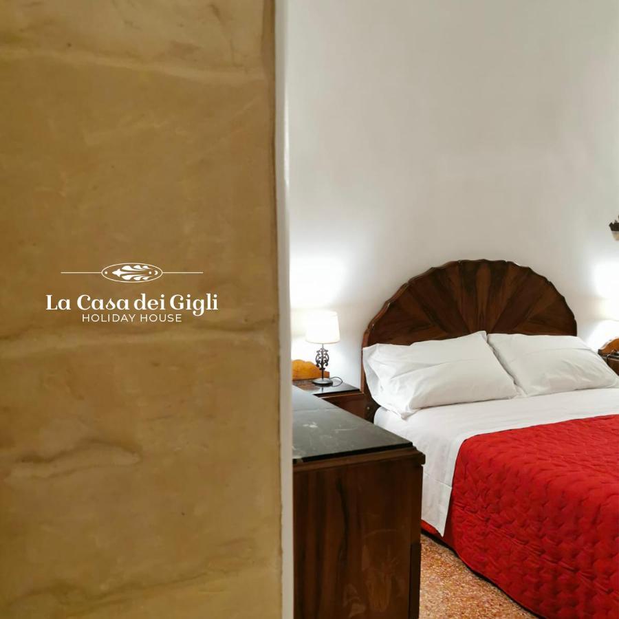 La Casa Dei Gigli Villa Lecce Luaran gambar