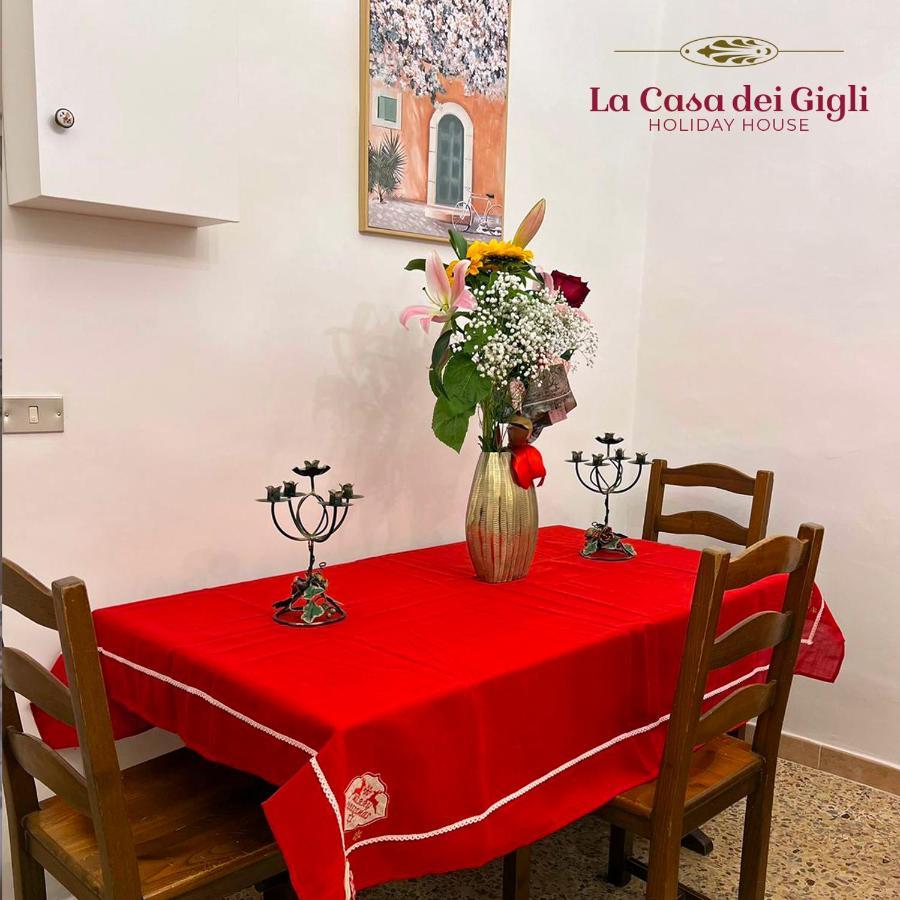 La Casa Dei Gigli Villa Lecce Luaran gambar